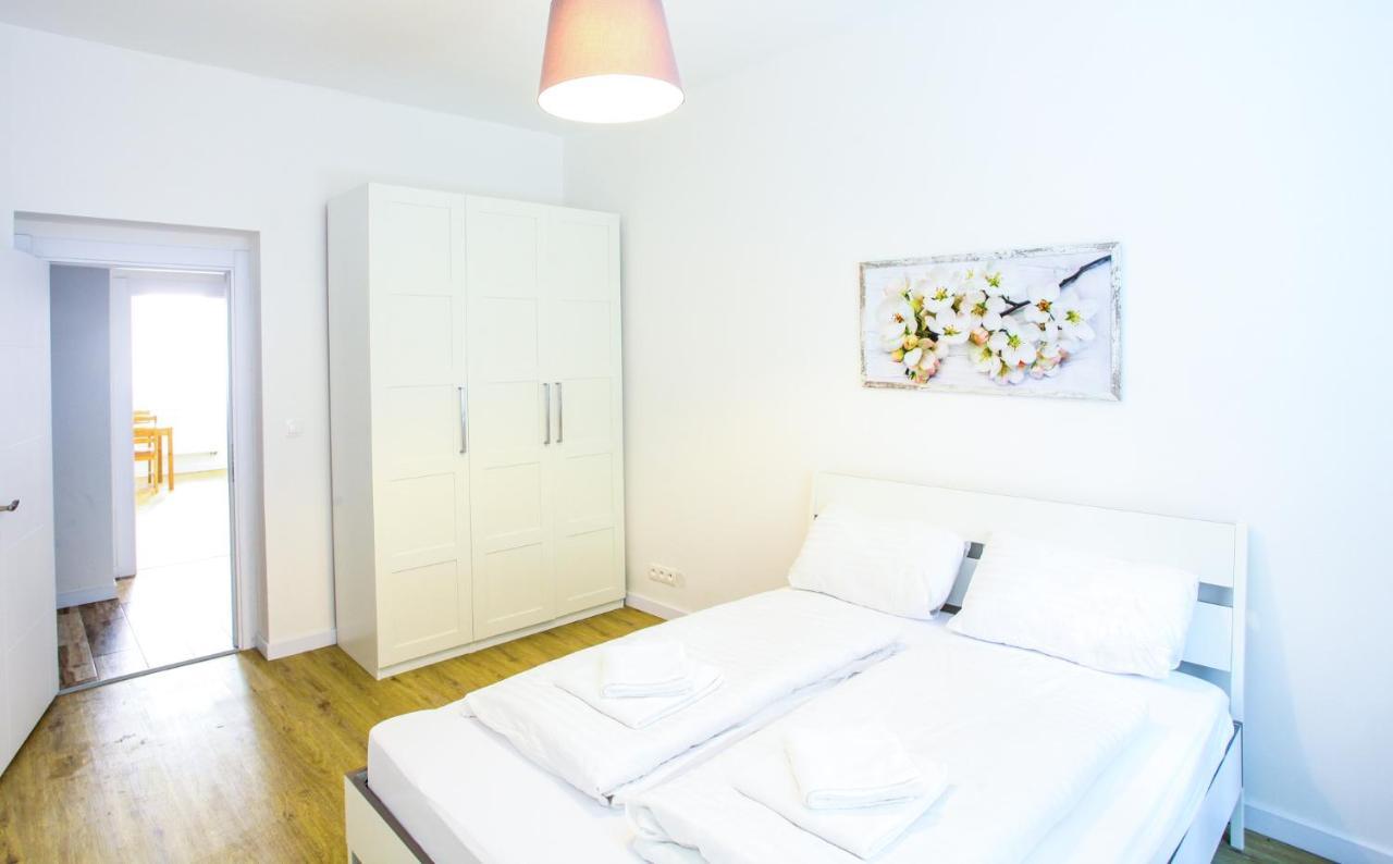 Churchill Apartments Πράγα Εξωτερικό φωτογραφία