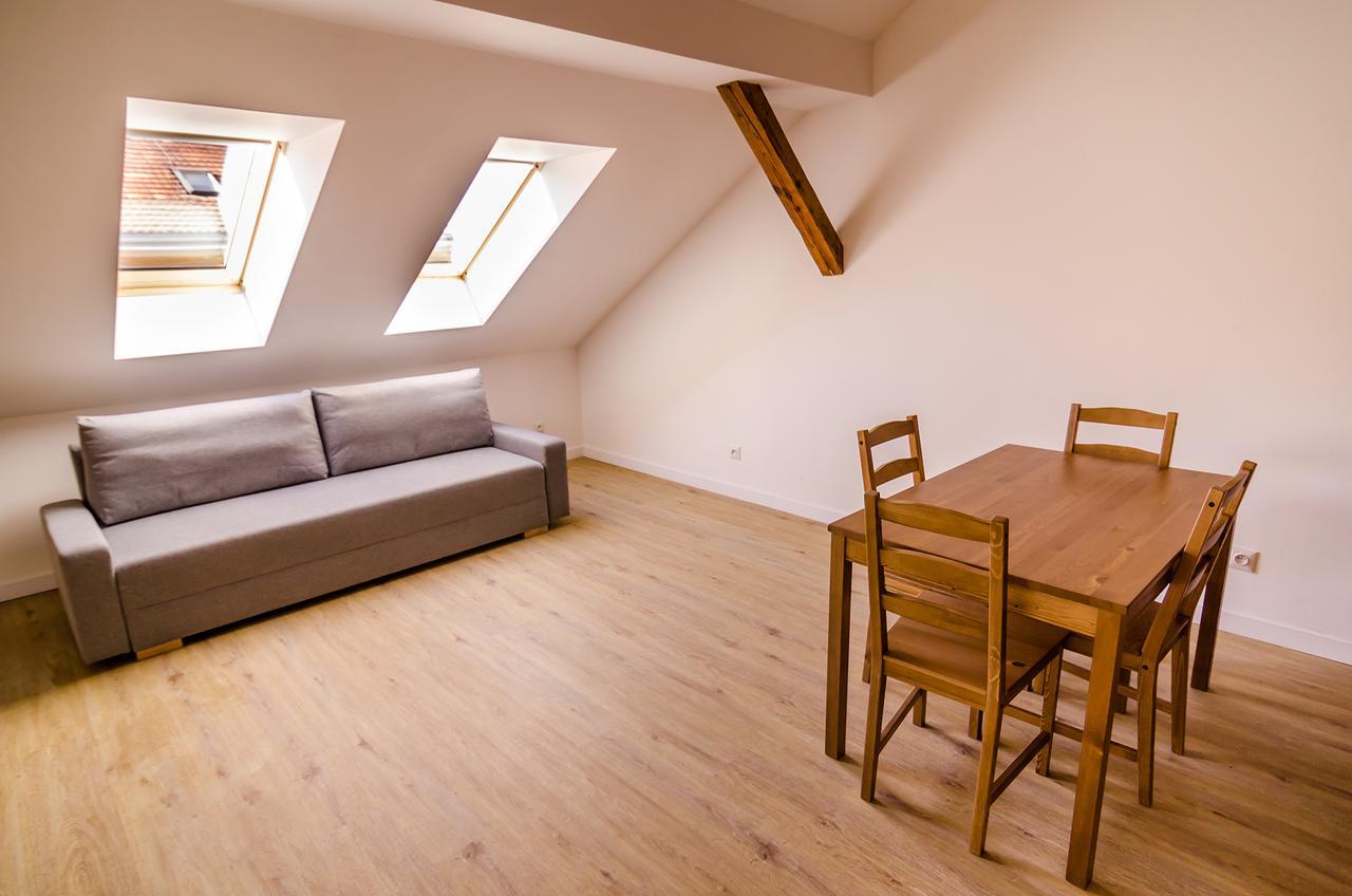 Churchill Apartments Πράγα Εξωτερικό φωτογραφία
