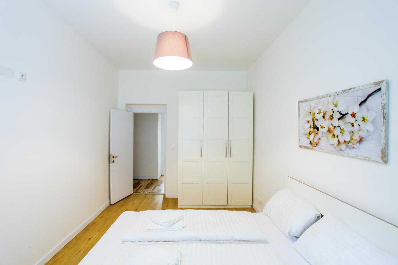Churchill Apartments Πράγα Εξωτερικό φωτογραφία