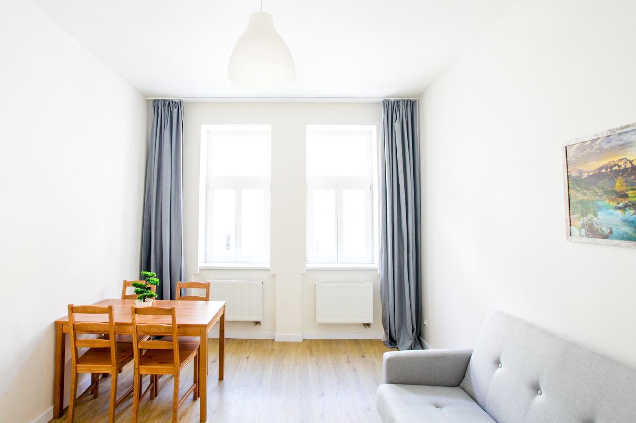 Churchill Apartments Πράγα Εξωτερικό φωτογραφία