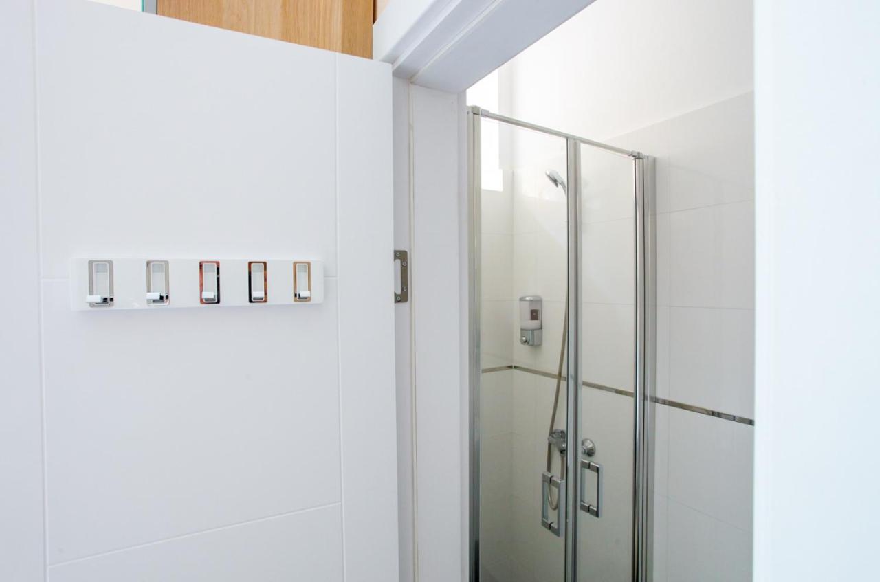Churchill Apartments Πράγα Εξωτερικό φωτογραφία